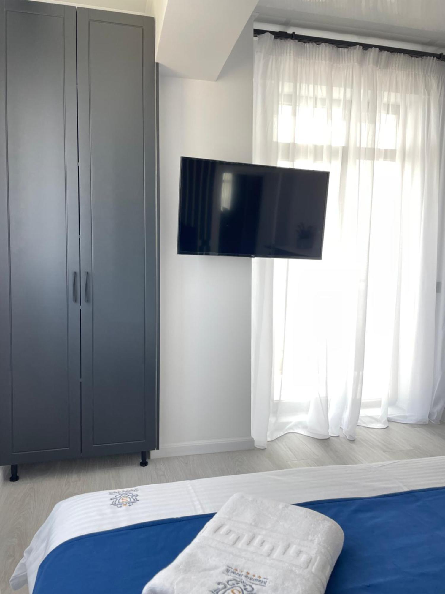 Mamaia Nord Vip Aparthotel Năvodari Exterior foto